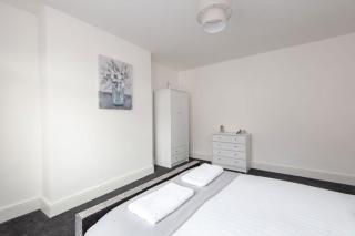 Brooklyn House- Two separate flats - 1