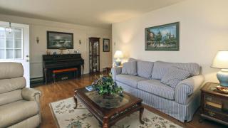 1303 Pennsylvania Ave - 5