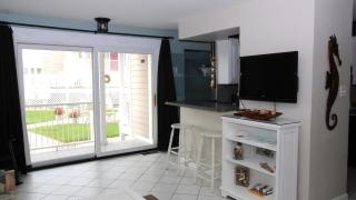 Capers 801 - 6