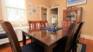 Heritage House 2 - 3