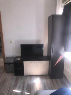 NICE GUEST HOUSE in free PARKING AREA - 8