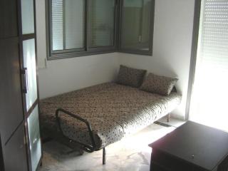 Beachfront Studio, Fully Equipped & Peaceful Location - 1