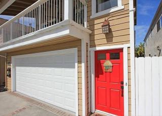 6BR Beach House w/ Bikes/Fire pit/BBQ/Easy Parking - 3