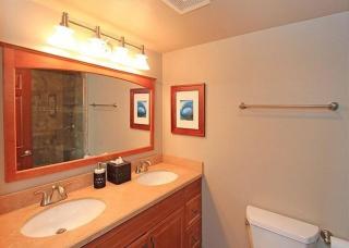 6BR Beach House w/ Bikes/Fire pit/BBQ/Easy Parking - 1