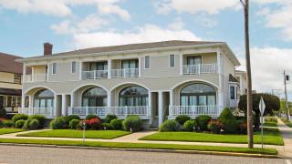 1125 "F" Beach Ave - 0