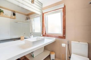 Cosy Cascais Retreat with private hot tub - 1