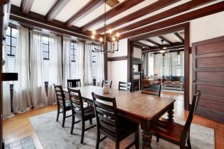 Spacious and Elegant Family Home in Mid-City - 2
