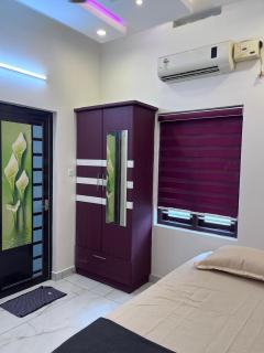 Spacious, Sweet home in town, - 3