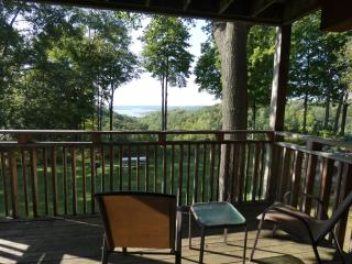 Snowshoe Sanctuary at Summit Village - 0