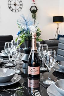 Long Stay 2Bed 2Bath Sleeps 8 at The Lanes Brighton - 0