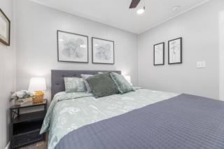 3BR, 1BA House Blocks from ETSU and Downtown - 2