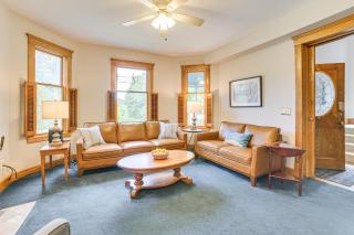 Steps to Dtwn and River! Boyne City Family Retreat - 0