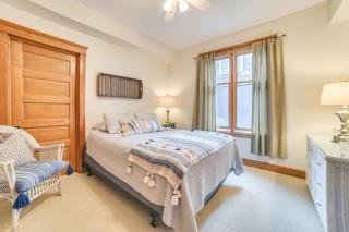 Steps to Dtwn and River! Boyne City Family Retreat - 1