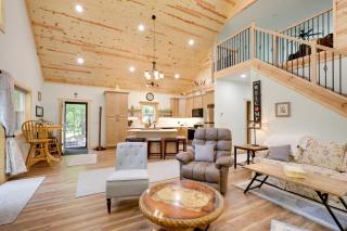 Paddle, Play and Relax Home with Pioneer Lake Access! - 2