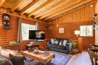 Community Lake Access Peaceful Cabin in Sonora! - 7