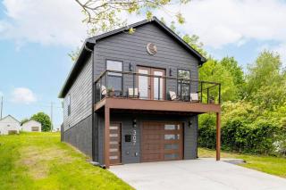 New construction 2nd level apartment * Downtown JC - 9