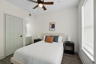 Chic 2br2ba With Gym And Rooftop Access - 9