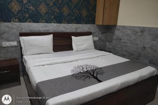 Hotel Radhey Krishna Place - 6