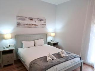 Amazing bright and recently remodeled apartment - 5