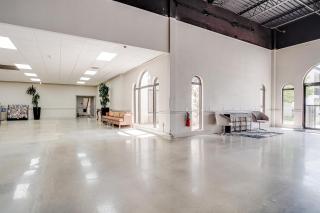 Cottonwood Suites Savannah Hotel & Conference Center - 3