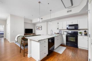 New Downtown JC Loft! - 6