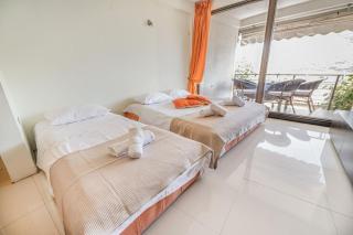 Hot Tub, Lake View, Old Town, Balcony, Parking APT - 8