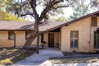 Texas Hill Country Resort - 4