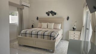 Porpoise Paradise Luxury Villa -  - 3