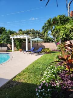 Private Oasis!Bike to beach, heated pool - 6
