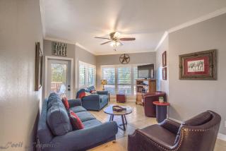 IC 112 Cowboy Corral - 2