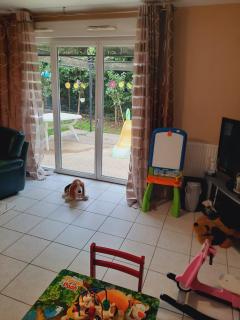 Maison familiale EXCELLENCE,3 chambres jardin avec jeux, proche gare Bourg en Bresse - 4