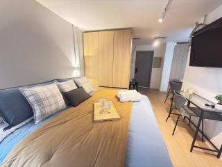 HOM I Departamento con Terraza Piso1 2PAX - 2