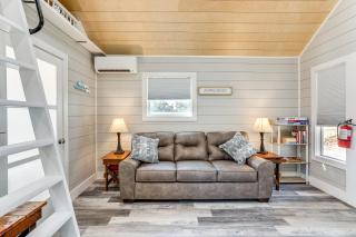 Pet Friendly! Norfork Lake Getaway with Fire Pit - 7