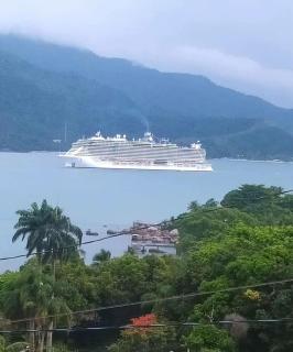 Refúgio dos sonhos, Casa com vista a 250 metros da praia grande - 0