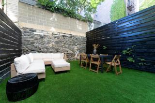 Newly Renovated 2BR with Backyard - 9