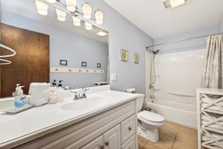 Across from Holiday Valley 2 King Beds AC - 2