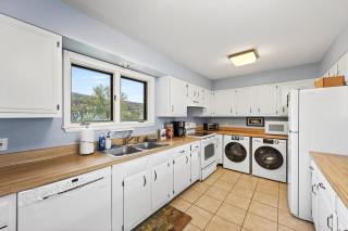 Across from Holiday Valley 2 King Beds AC - 9