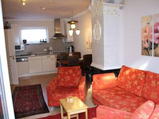 Evert, 2 4 people - 4