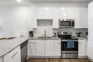 Spectacular Apartments by BCA Furnished Apartments Spec1B 508 I - 8