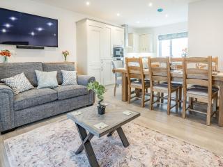 Copper Beech Cottage - Uk35892 - 0