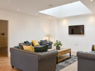 Redstones Cottage - 8