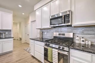 Charming 3BR Retreat - Perfect for Families - 1