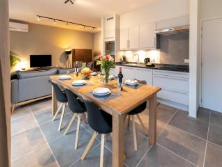 Duplex Apartment in the shopping street of Maasmechelen - 4