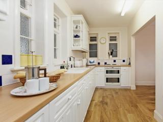Churchill House 4 - 6