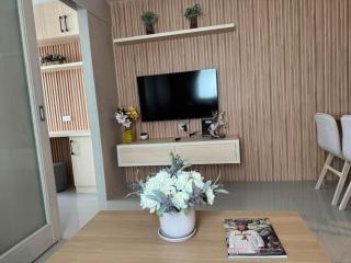 1BR Corner Unit 1605 at SM Jazz Residence - 4