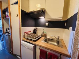 Studio confortable pour 2 pers. à 150m des pistes - FR-1-353-156 - 7