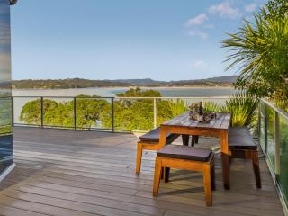 Bay View Escape - Whitianga Holiday Home - 2