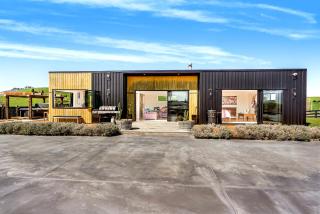 Kakepuku View and Spa Retreat - Te Awamutu - 8