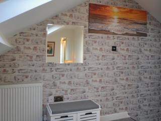 Holly's Apartment - 2