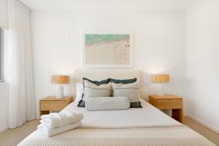 Beachfront Penthouse with Private Rooftop, BBQ, 2Car - 6